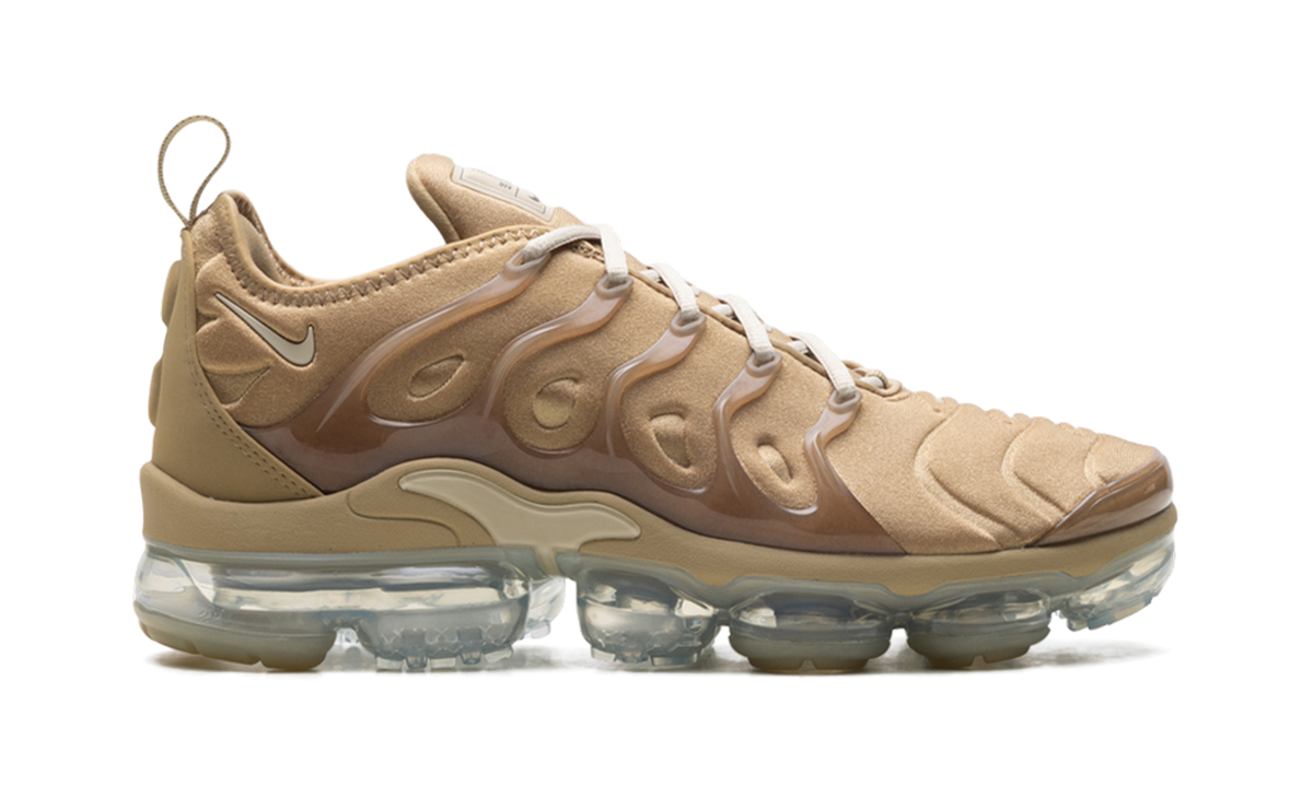 Air VaporMax Plus "Parachute Beige" IB4008 297