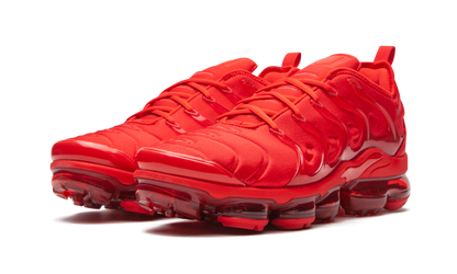 Air VaporMax Plus "TRIPLE RED" CW6973 600