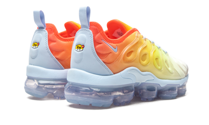 WMNS VaporMax Plus "Sunrise" CW5593 400