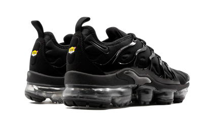 AIR VAPORMAX PLUS WMNS "Triple Black" DH1063 001