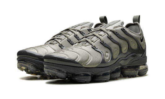 Air VaporMax Plus "Dark Stucco" AT5681 001